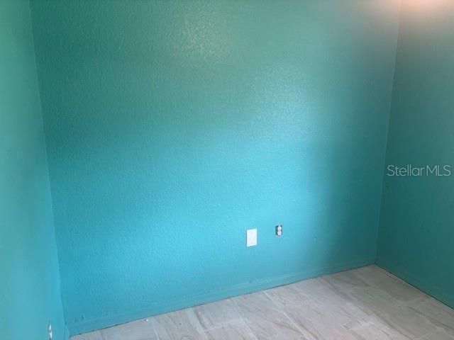 Activo con contrato: $189,000 (3 camas, 1 baños, 960 Pies cuadrados)
