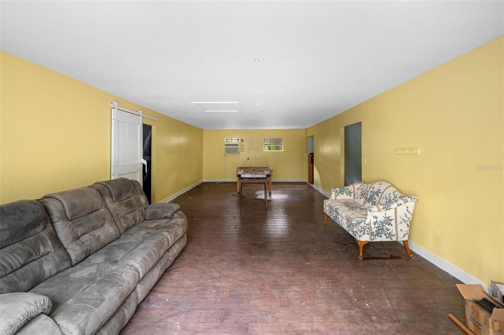 For Sale: $499,000 (2 beds, 2 baths, 1900 Square Feet)