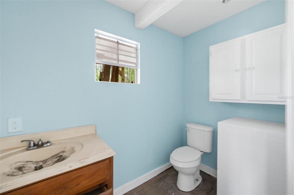 For Sale: $499,000 (2 beds, 2 baths, 1900 Square Feet)
