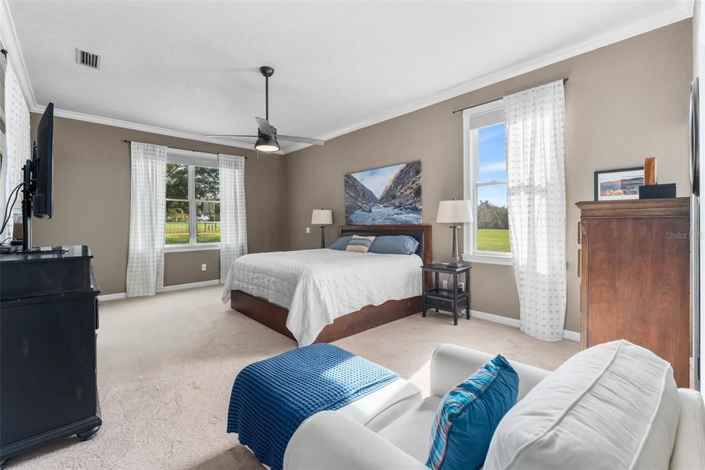 For Sale: $579,000 (3 beds, 2 baths, 2394 Square Feet)