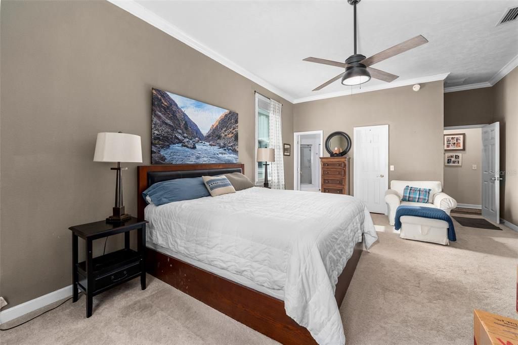 For Sale: $579,000 (3 beds, 2 baths, 2394 Square Feet)