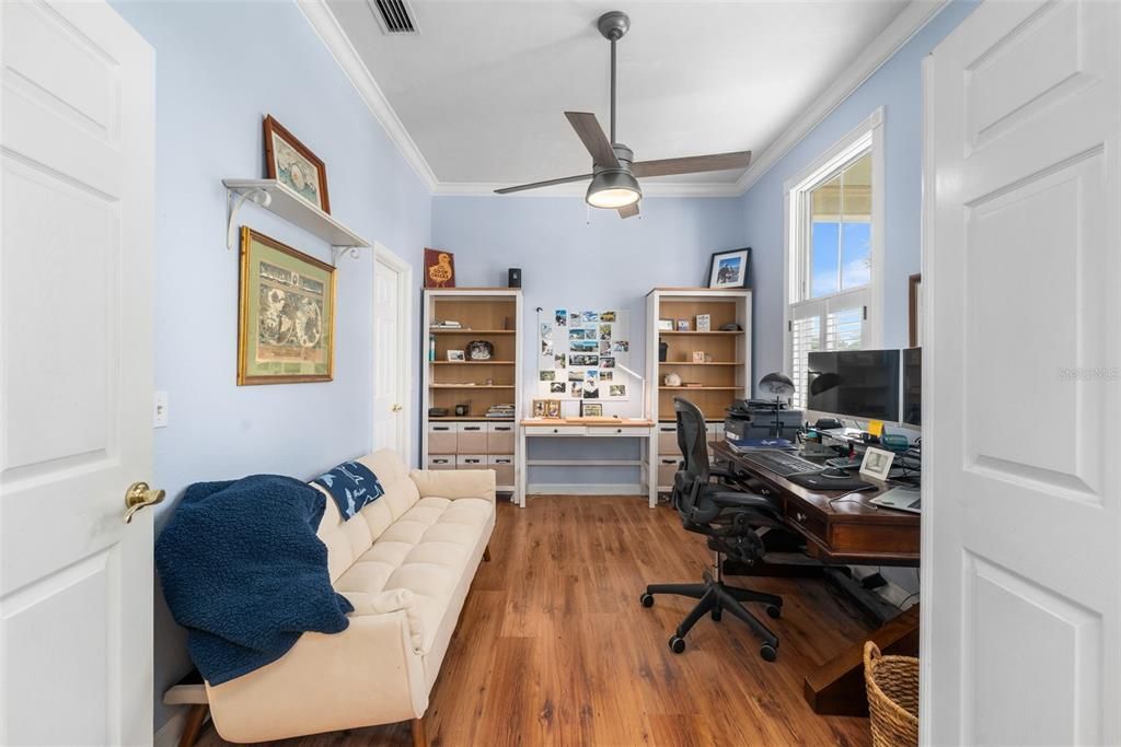 For Sale: $579,000 (3 beds, 2 baths, 2394 Square Feet)