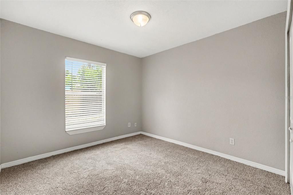 For Sale: $324,900 (3 beds, 2 baths, 1129 Square Feet)