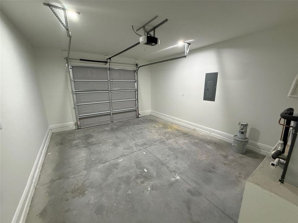 Activo con contrato: $275,000 (3 camas, 2 baños, 1508 Pies cuadrados)