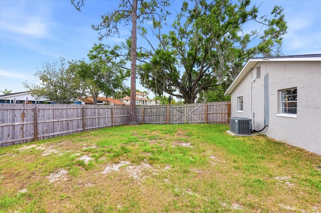 For Sale: $360,000 (3 beds, 2 baths, 1180 Square Feet)