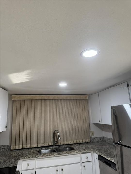 На продажу: $244,900 (2 спален, 2 ванн, 1347 Квадратных фут)