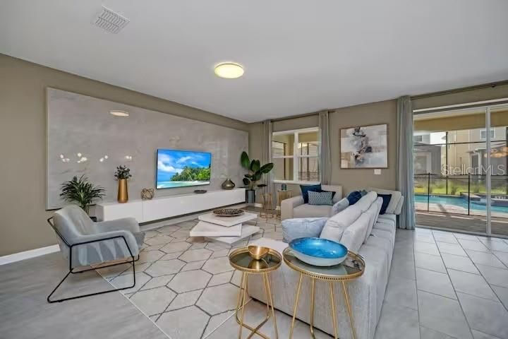 For Sale: $940,000 (9 beds, 5 baths, 4289 Square Feet)