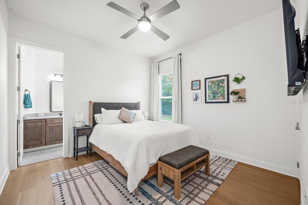 For Sale: $1,800,000 (5 beds, 4 baths, 4248 Square Feet)