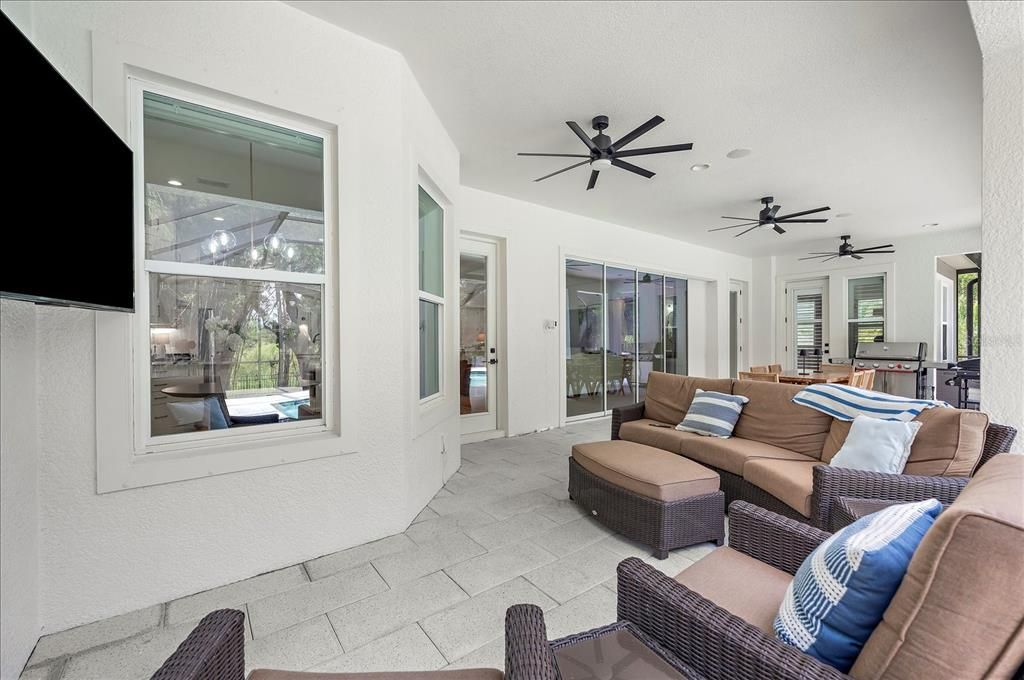 For Sale: $1,800,000 (5 beds, 4 baths, 4248 Square Feet)