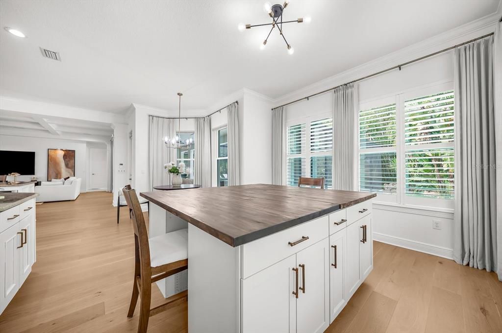 For Sale: $1,800,000 (5 beds, 4 baths, 4248 Square Feet)