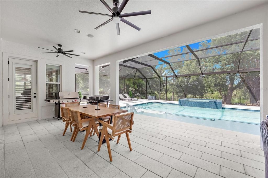 For Sale: $1,800,000 (5 beds, 4 baths, 4248 Square Feet)