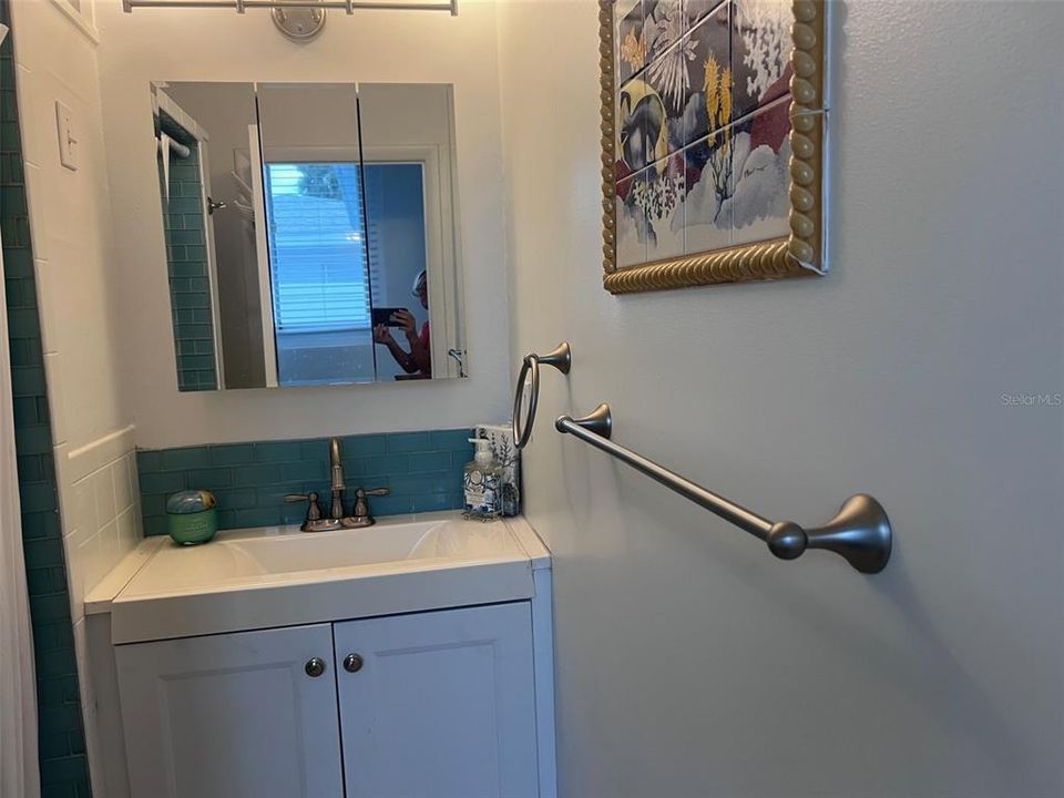 For Sale: $600,000 (3 beds, 2 baths, 1300 Square Feet)