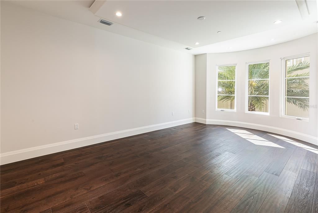 En Venta: $3,150,000 (3 camas, 3 baños, 3244 Pies cuadrados)