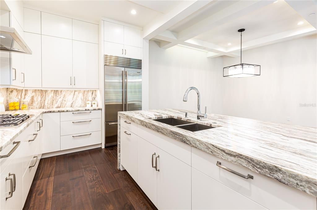 En Venta: $3,150,000 (3 camas, 3 baños, 3244 Pies cuadrados)