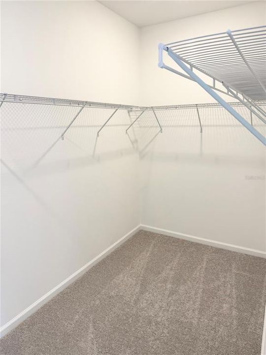 En Renta: $2,500 (4 camas, 2 baños, 2071 Pies cuadrados)