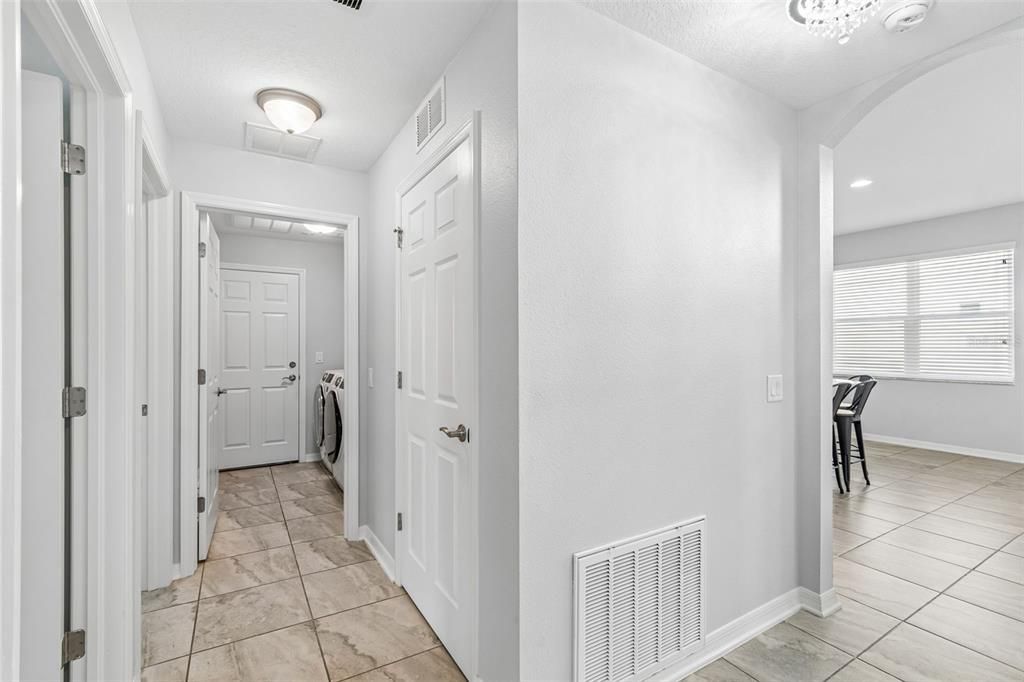 В аренду: $4,200 (4 спален, 3 ванн, 2988 Квадратных фут)