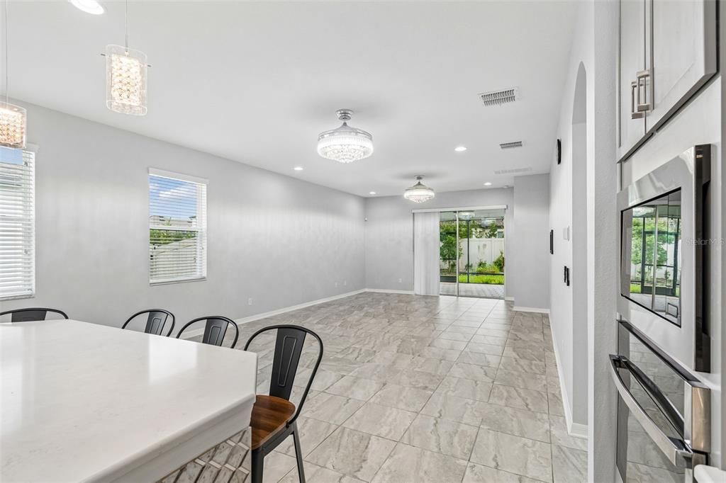 В аренду: $4,200 (4 спален, 3 ванн, 2988 Квадратных фут)
