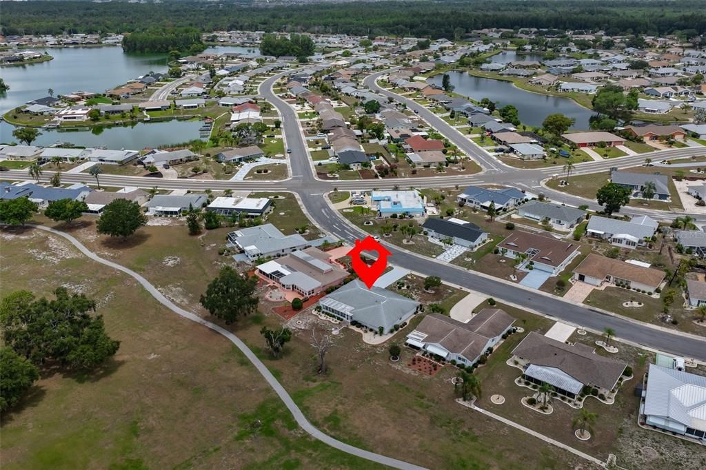 For Sale: $339,000 (2 beds, 2 baths, 1811 Square Feet)