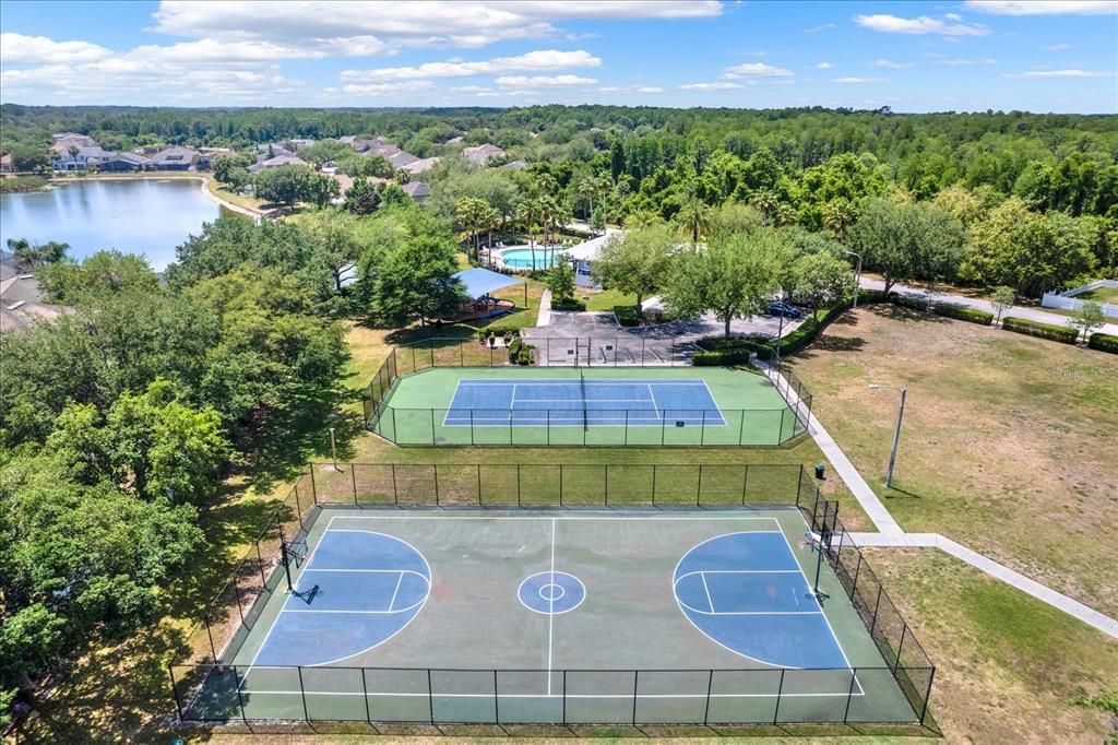 На продажу: $325,000 (3 спален, 2 ванн, 1724 Квадратных фут)