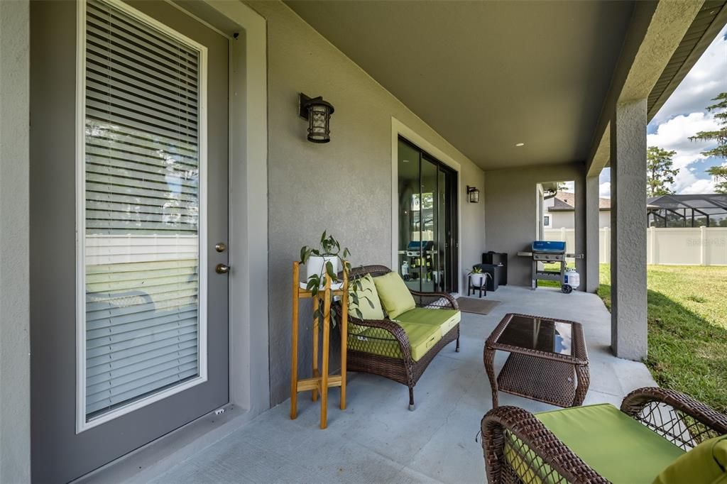 For Sale: $789,000 (5 beds, 3 baths, 3292 Square Feet)