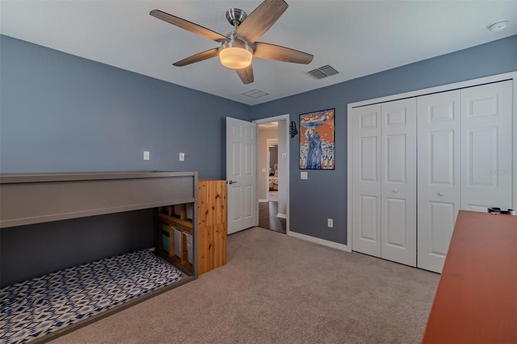 For Sale: $789,000 (5 beds, 3 baths, 3292 Square Feet)