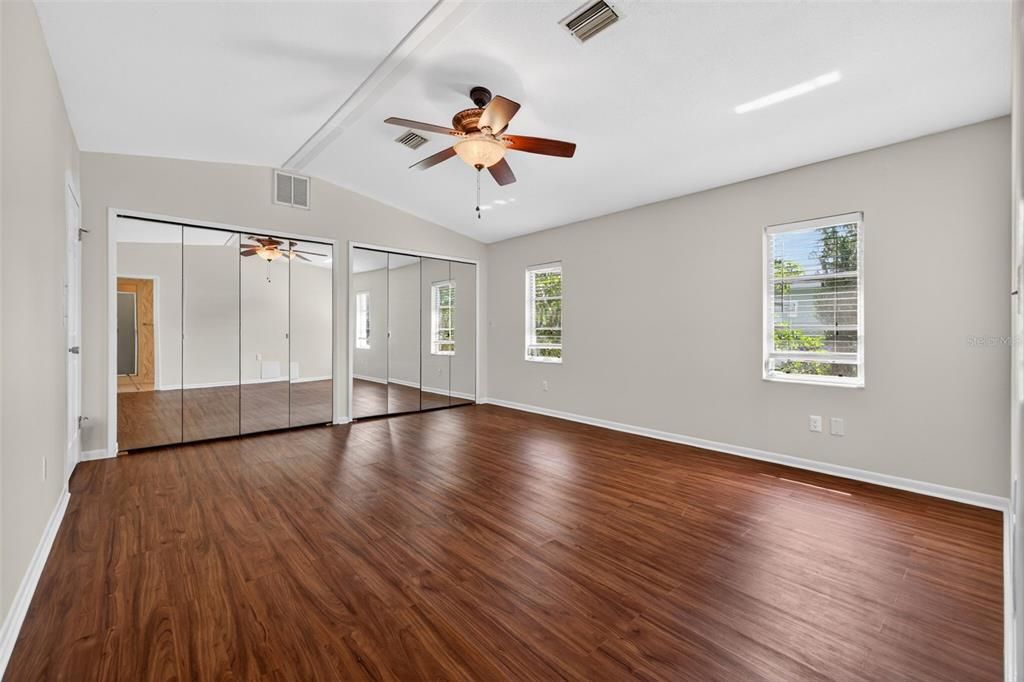 For Sale: $597,650 (3 beds, 2 baths, 1759 Square Feet)
