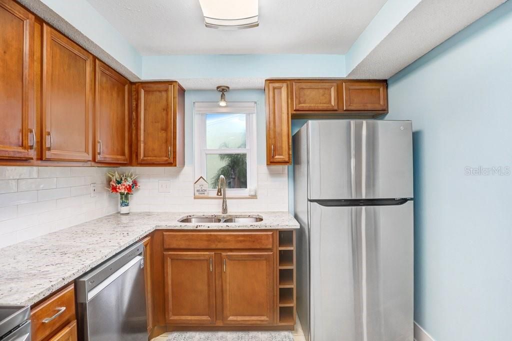 En Venta: $450,000 (2 camas, 2 baños, 1400 Pies cuadrados)