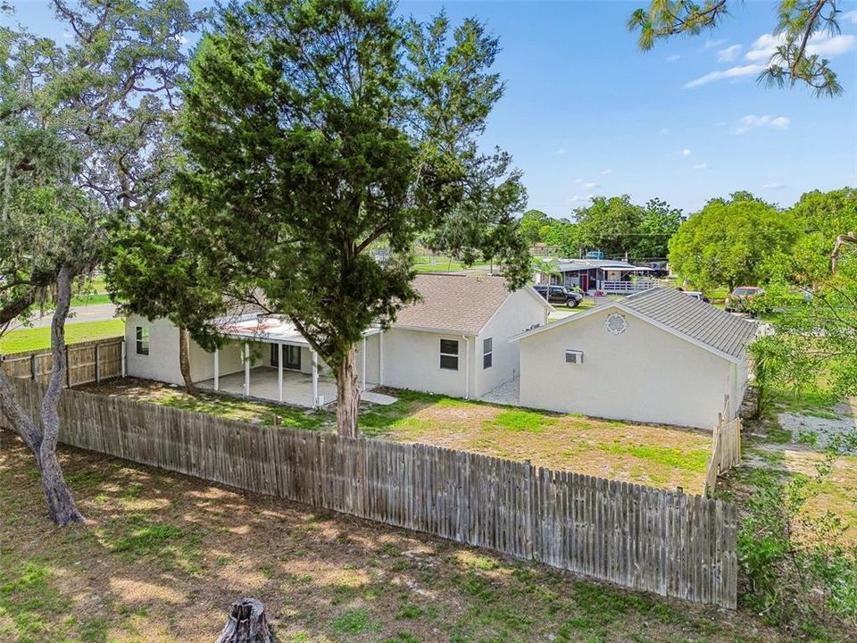 Active With Contract: $300,000 (3 beds, 2 baths, 1751 Square Feet)
