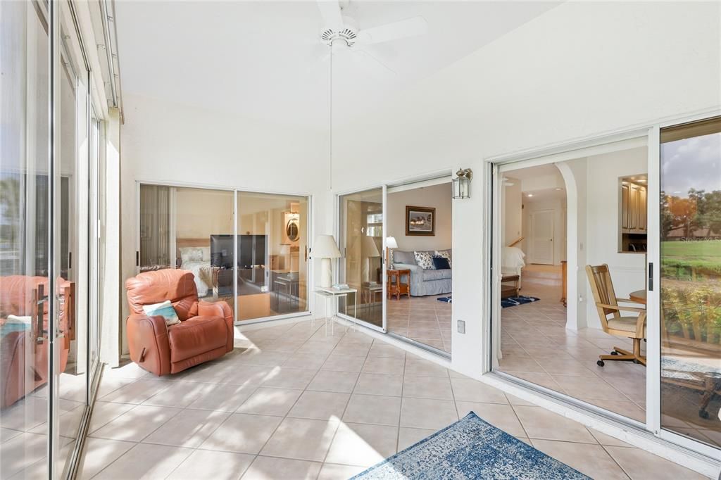 For Sale: $279,500 (2 beds, 2 baths, 1412 Square Feet)