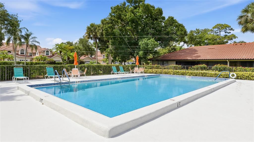 For Sale: $279,500 (2 beds, 2 baths, 1412 Square Feet)