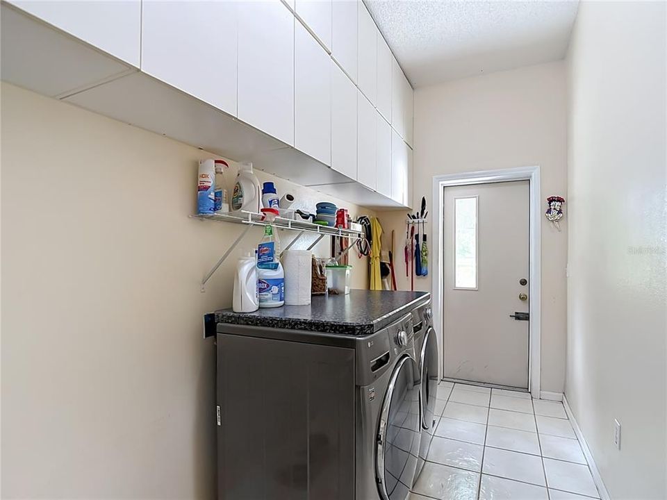 На продажу: $875,000 (3 спален, 2 ванн, 2092 Квадратных фут)