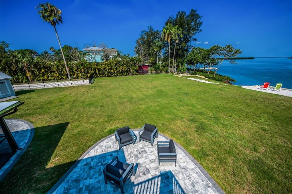 For Sale: $1,795,000 (3 beds, 2 baths, 2496 Square Feet)