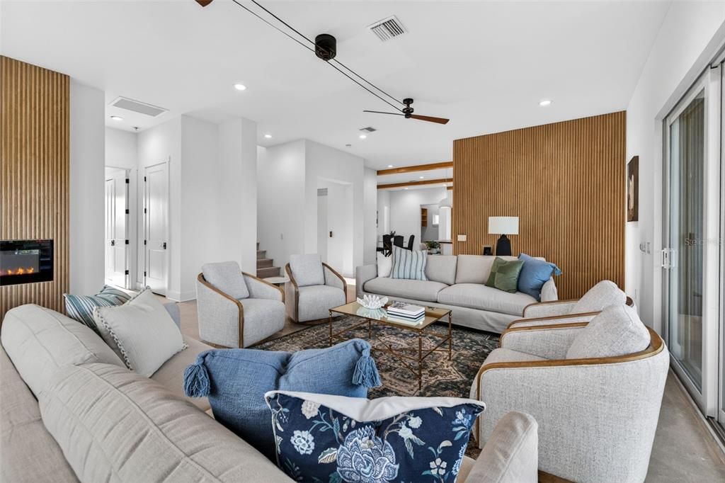 For Sale: $2,495,000 (4 beds, 4 baths, 3994 Square Feet)