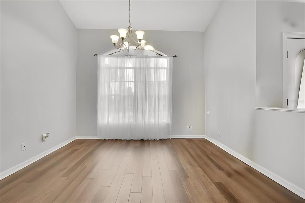For Sale: $424,900 (3 beds, 2 baths, 1989 Square Feet)