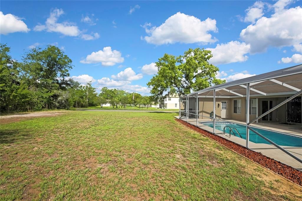 For Sale: $424,900 (3 beds, 2 baths, 1989 Square Feet)