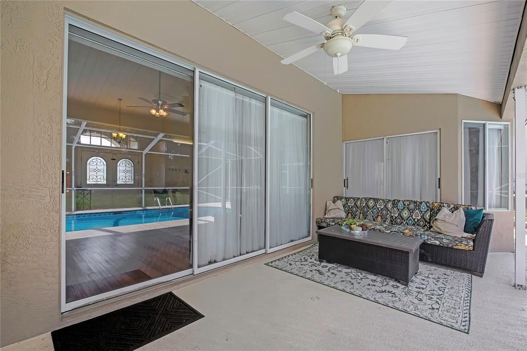 For Sale: $424,900 (3 beds, 2 baths, 1989 Square Feet)