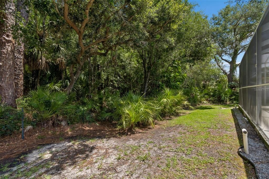 For Sale: $569,900 (4 beds, 2 baths, 2008 Square Feet)