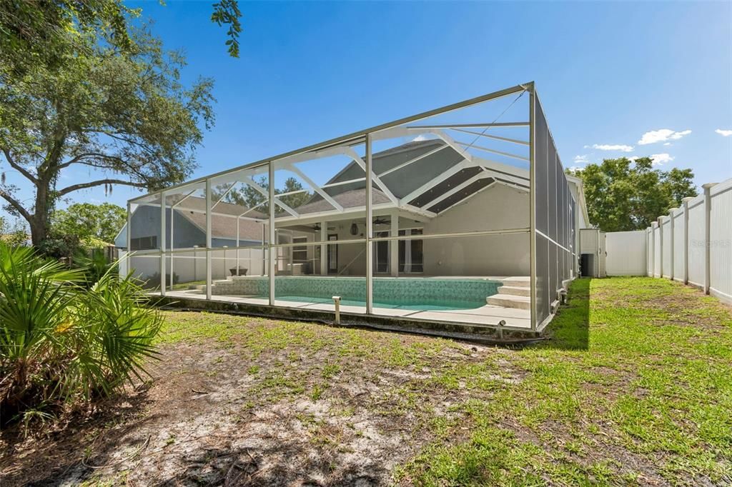 For Sale: $569,900 (4 beds, 2 baths, 2008 Square Feet)