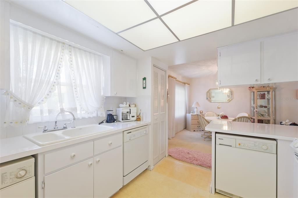En Venta: $89,000 (1 camas, 1 baños, 669 Pies cuadrados)