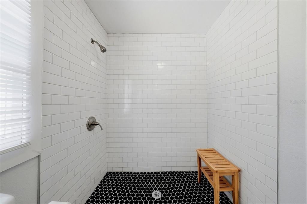 En Venta: $389,900 (3 camas, 2 baños, 852 Pies cuadrados)