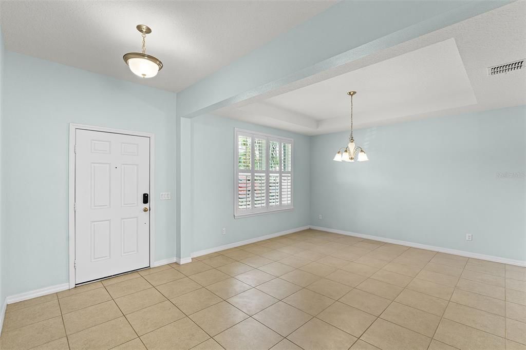 For Rent: $2,795 (4 beds, 2 baths, 2642 Square Feet)