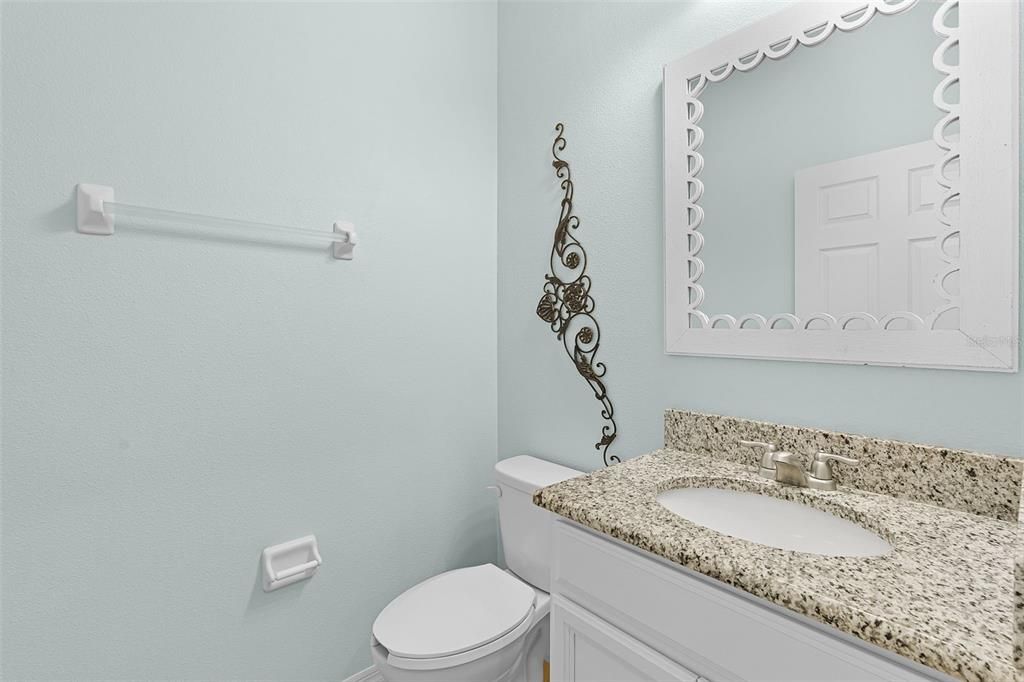 For Rent: $2,795 (4 beds, 2 baths, 2642 Square Feet)