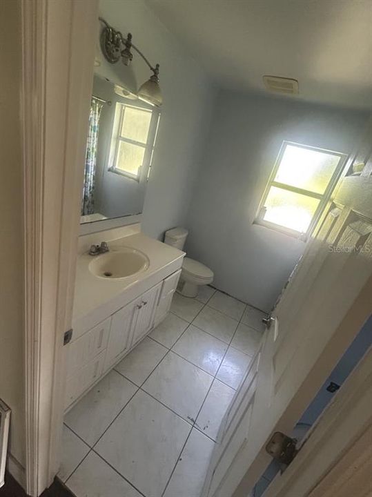 For Sale: $384,900 (3 beds, 3 baths, 2430 Square Feet)