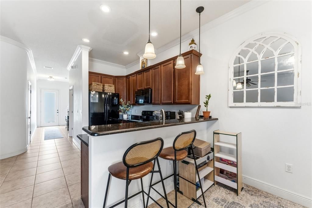 For Sale: $315,000 (3 beds, 2 baths, 1692 Square Feet)