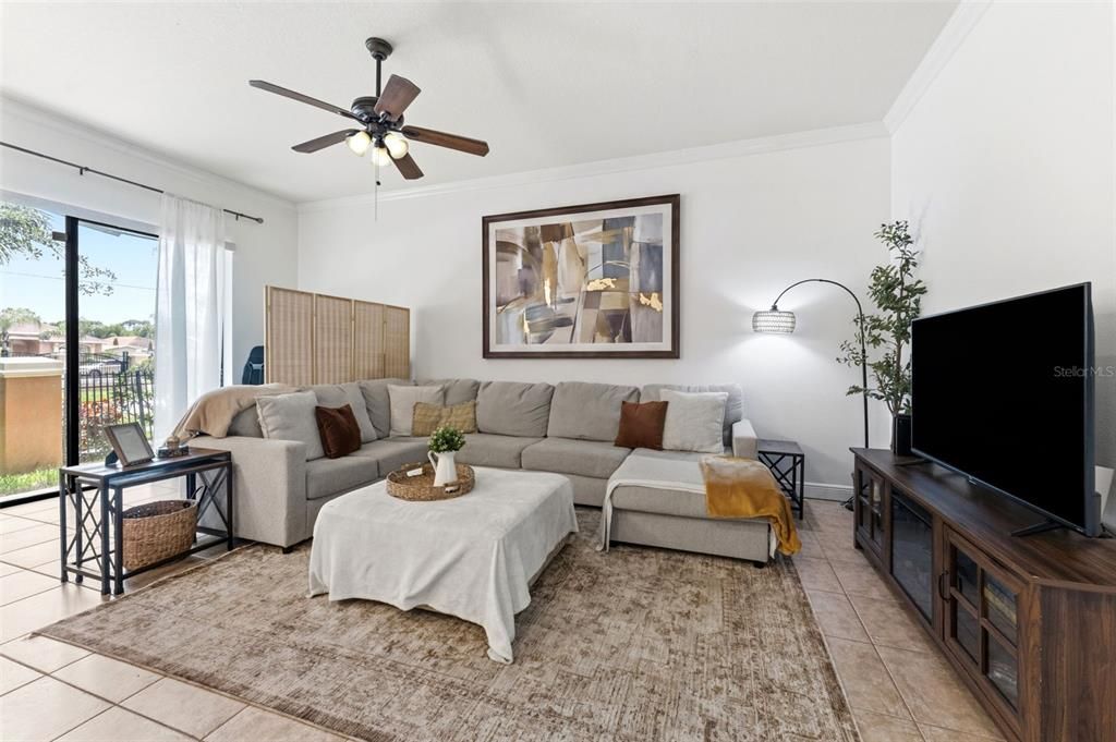 For Sale: $315,000 (3 beds, 2 baths, 1692 Square Feet)