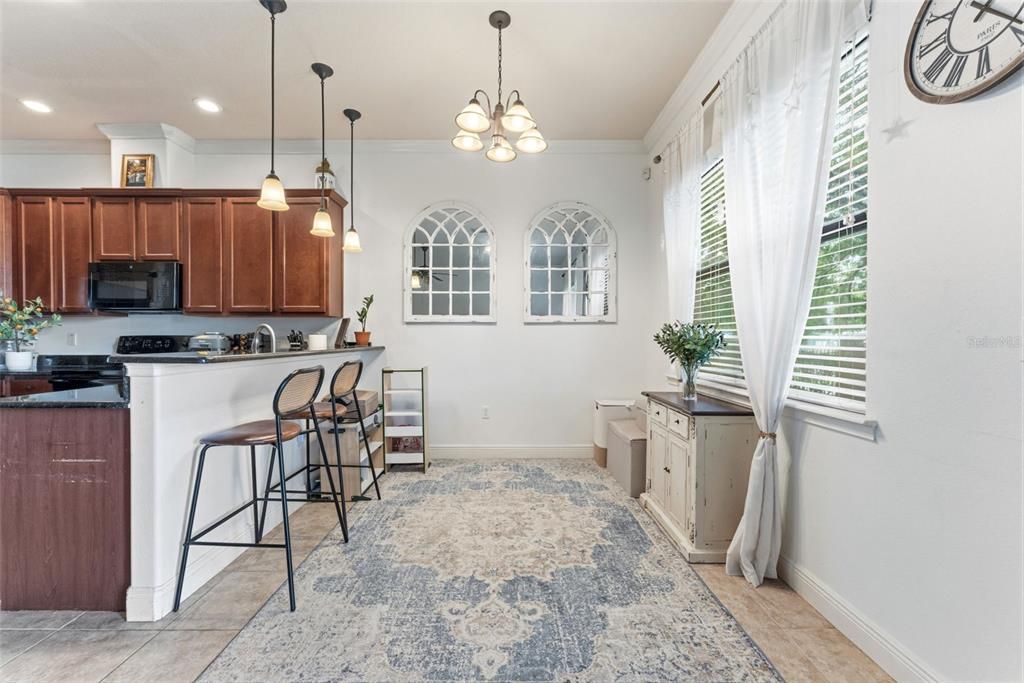 For Sale: $315,000 (3 beds, 2 baths, 1692 Square Feet)