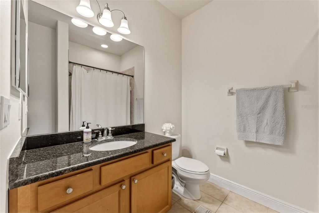 For Sale: $315,000 (3 beds, 2 baths, 1692 Square Feet)