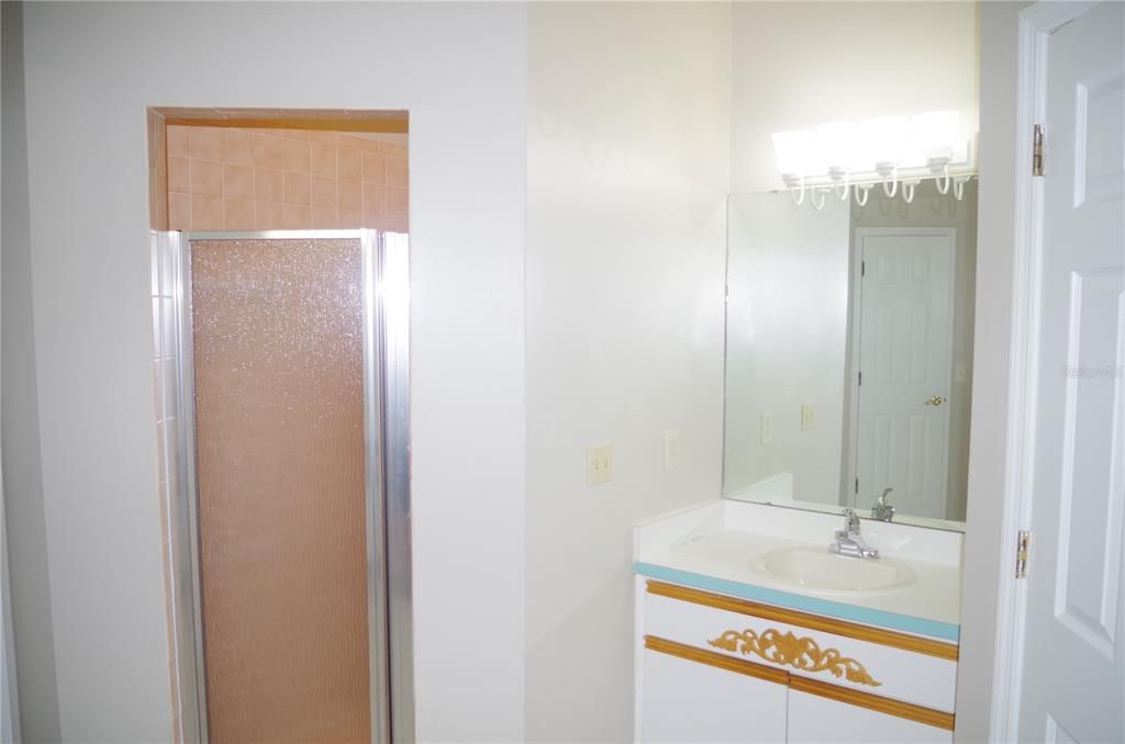 В аренду: $2,400 (3 спален, 2 ванн, 1831 Квадратных фут)