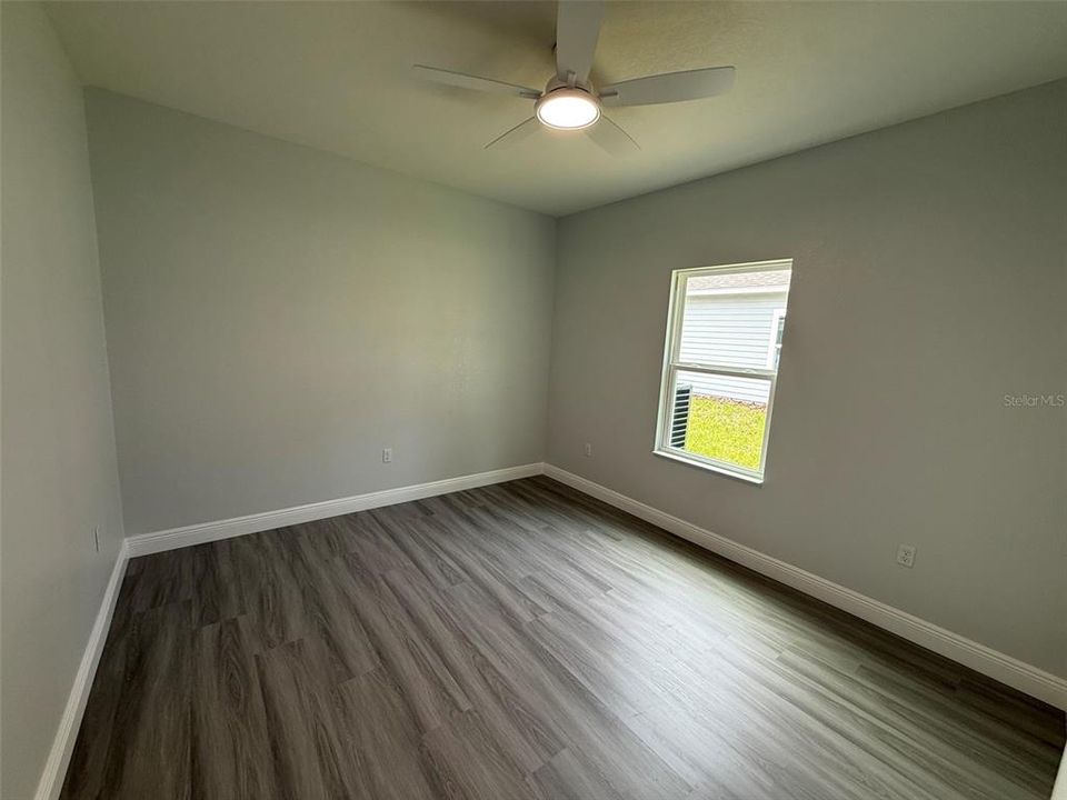 For Sale: $260,000 (3 beds, 2 baths, 1368 Square Feet)