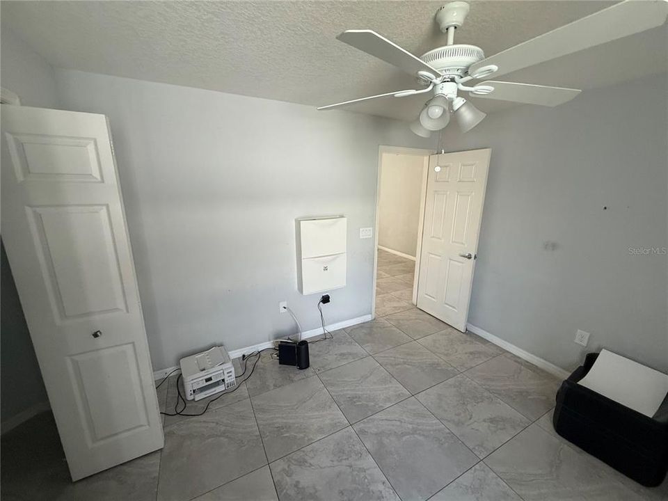 For Rent: $2,000 (4 beds, 2 baths, 1650 Square Feet)